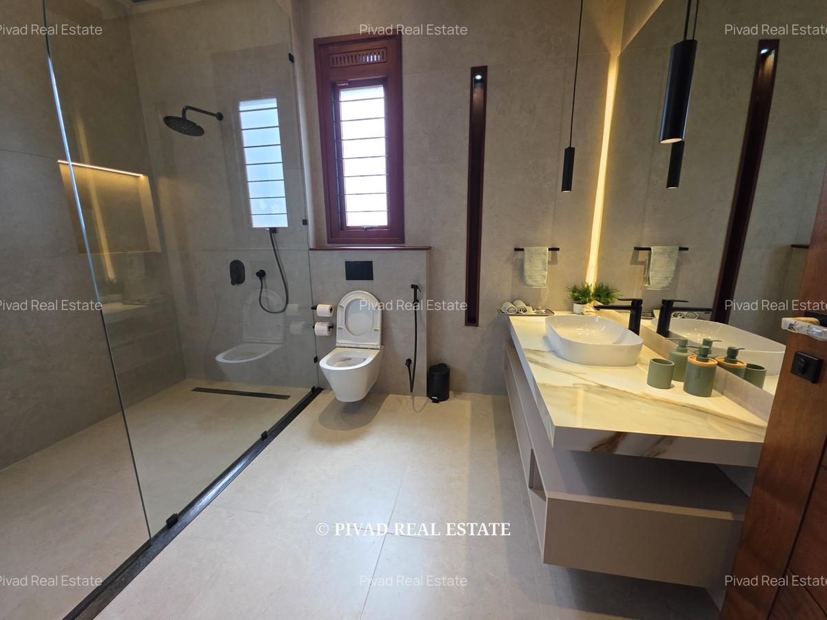 4 Bed House with Garden in Runda - 5