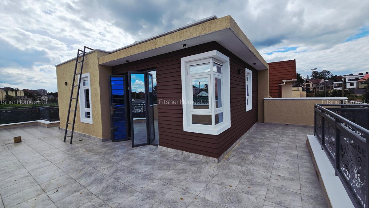 4 Bed House in Membley - 6