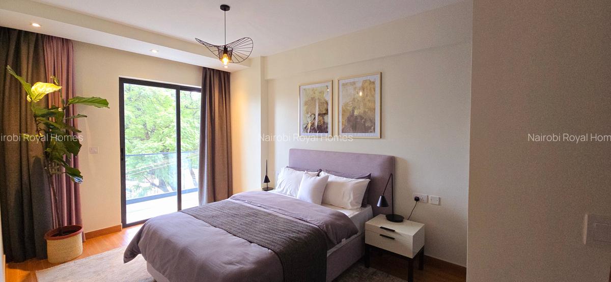 2 Bed Apartment with En Suite at Riverside Drive - 11