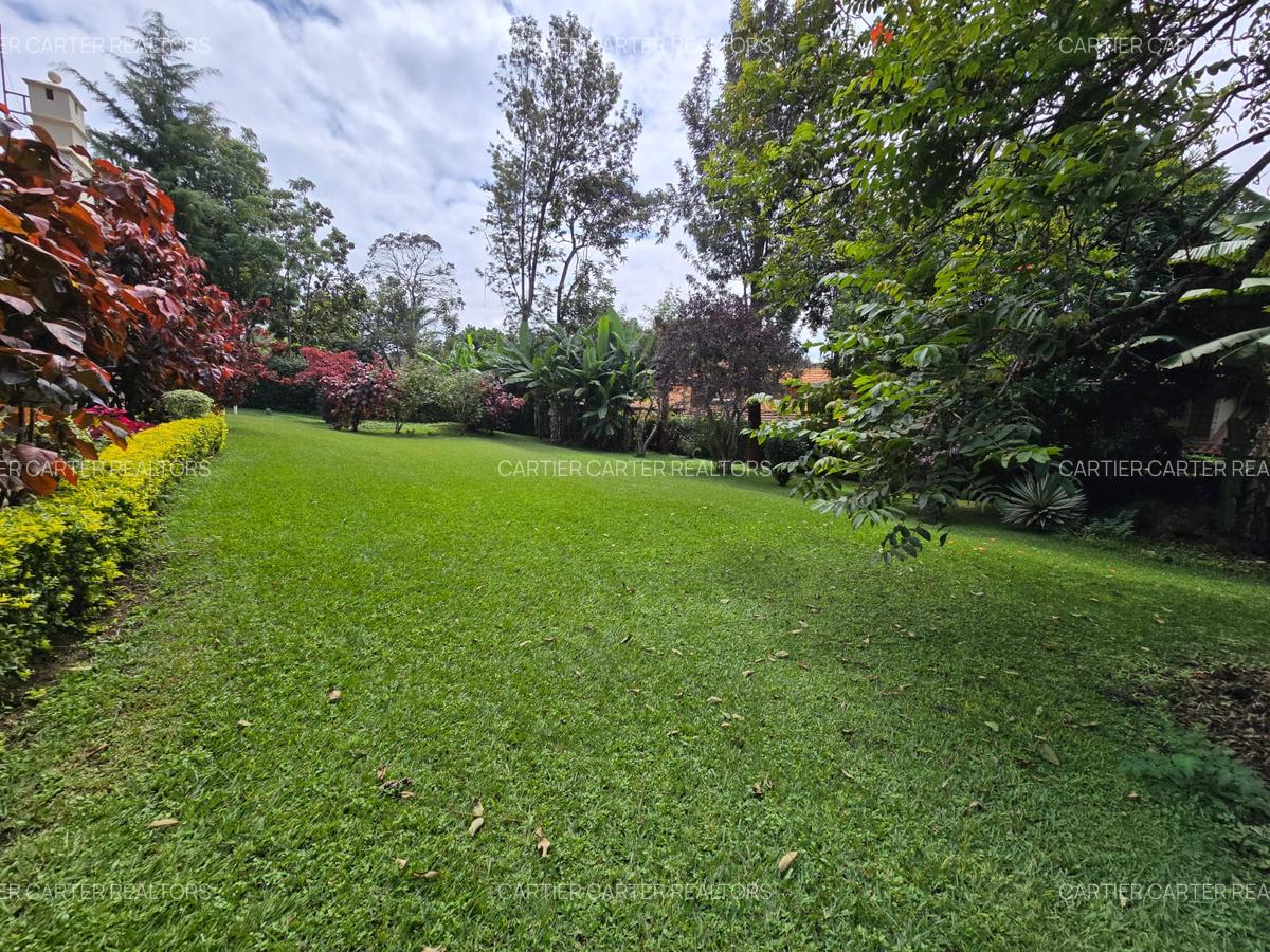 5 Bed Townhouse with En Suite in Runda - 11