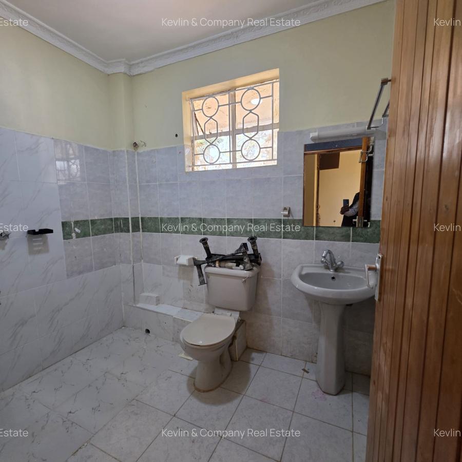 5 Bed Villa with En Suite in Kahawa Sukari - 11
