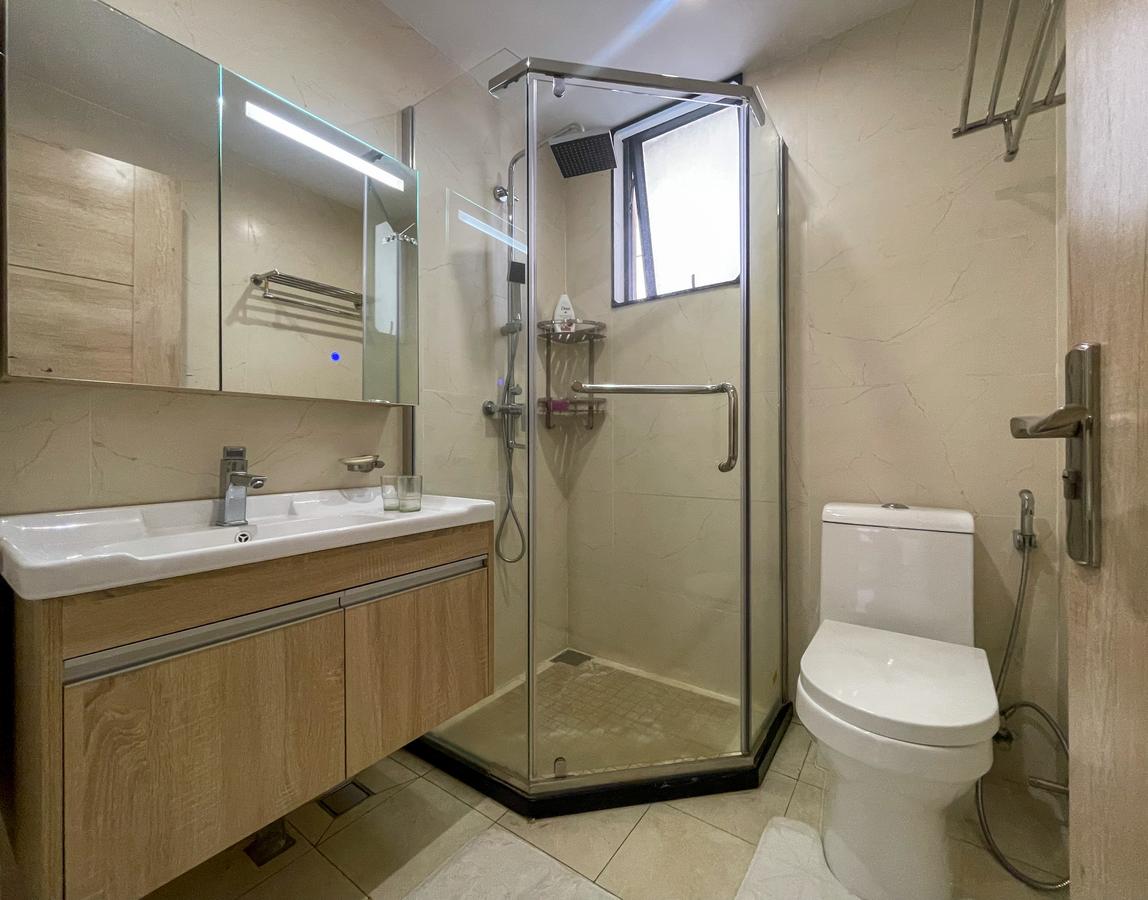 4 Bed Apartment with En Suite in Lavington - 9