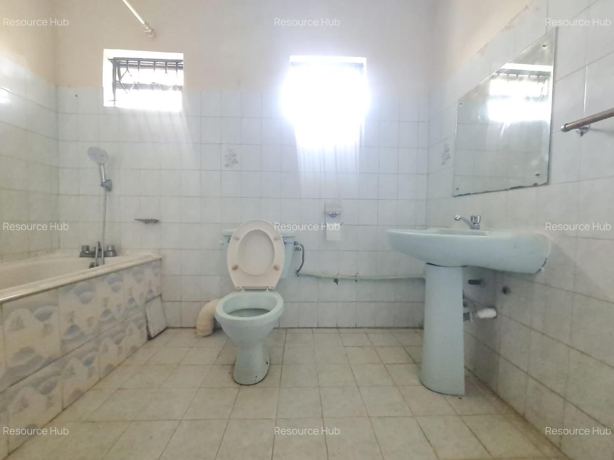 3 Bed House with Garden at Near Hilcrest - 15