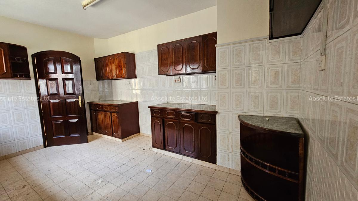 2 Bed Apartment with En Suite in Kileleshwa - 6