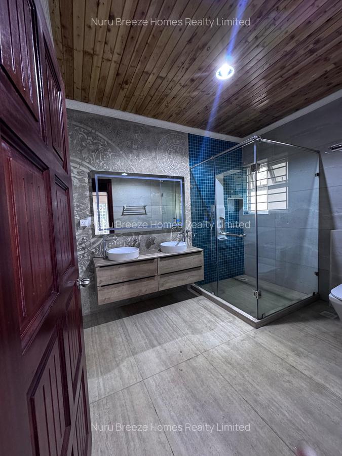 5 Bed Townhouse with En Suite in Rosslyn - 19