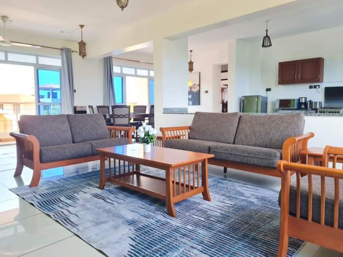 Furnished 3 Bed Apartment with Parking in Diani - 8