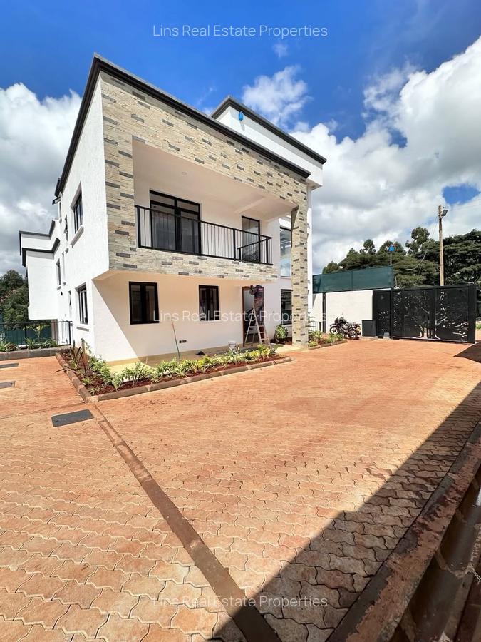 5 Bed Townhouse with En Suite in Kitisuru - 1