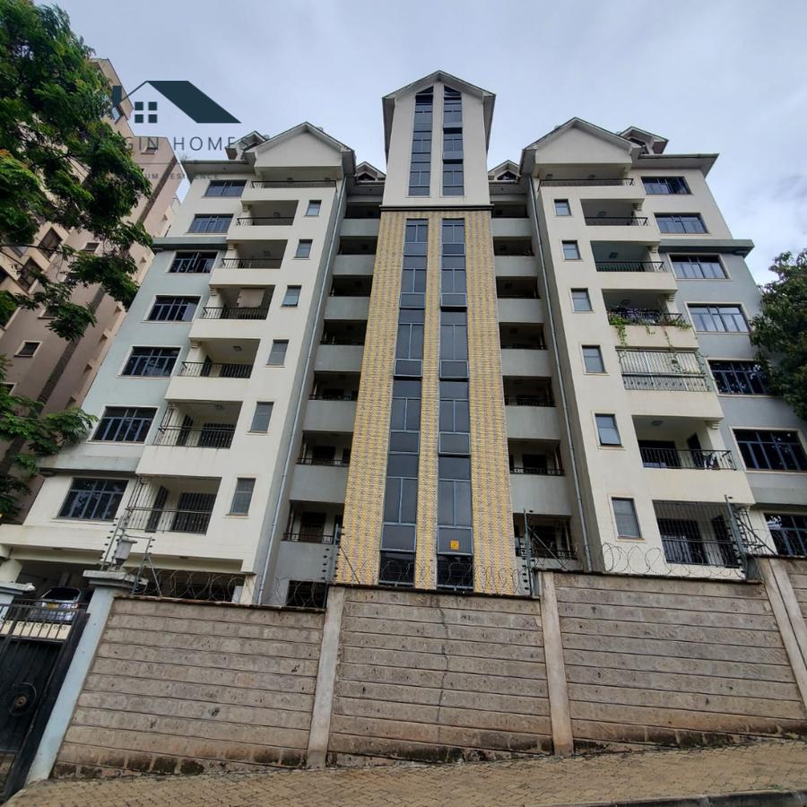 3 Bed Apartment with En Suite at Parklands - 18