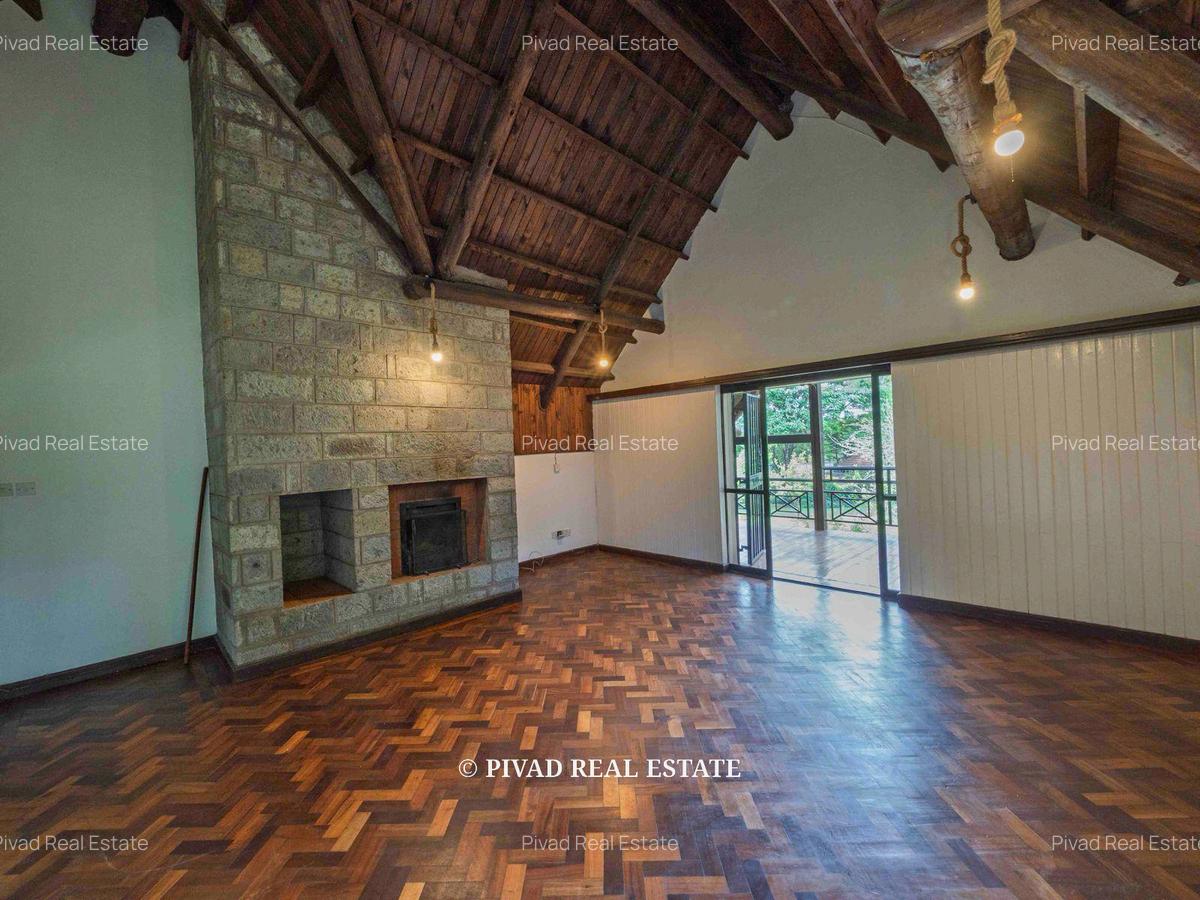 3 Bed House with Garden in Nyari - 2