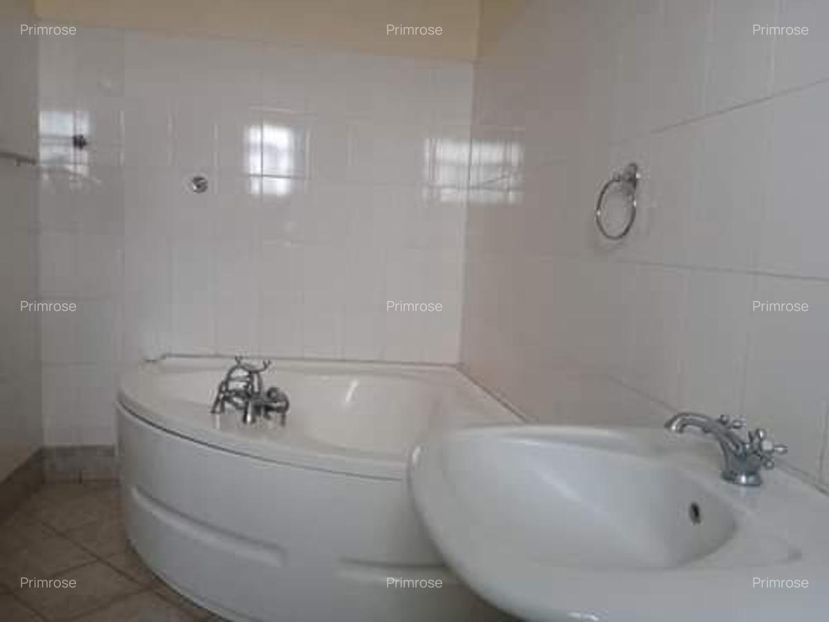 4 Bed House in Ongata Rongai - 6