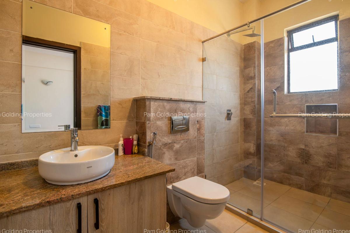 3 Bed Apartment with En Suite at Wangapala Road - 9