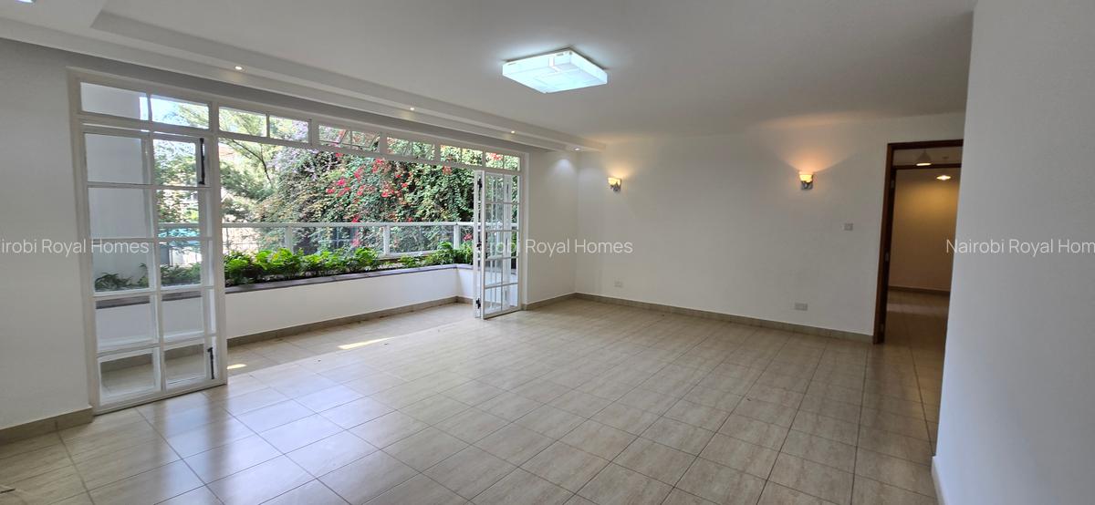 3 Bed Apartment with En Suite at Valley Arcade - 8