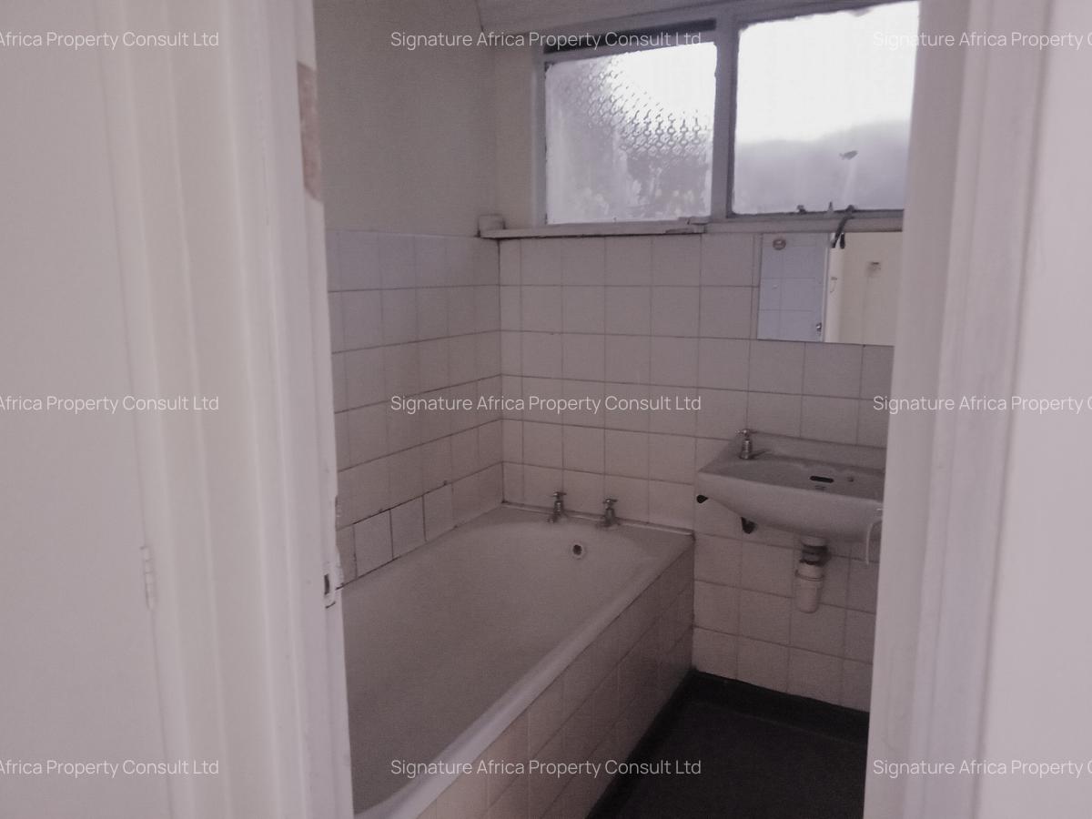 2 Bed Apartment with Parking in Madaraka - 5