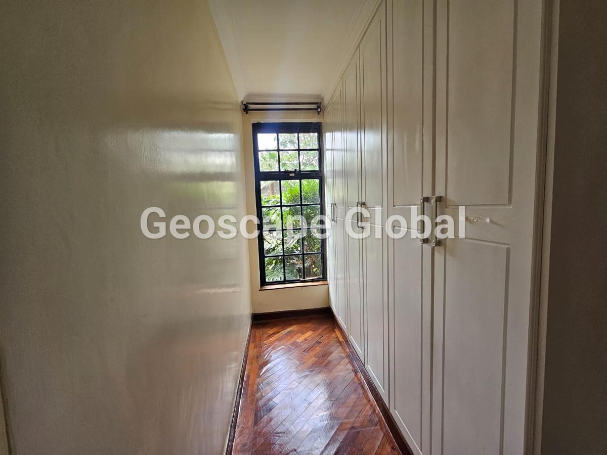5 Bed House with En Suite in Karen - 6