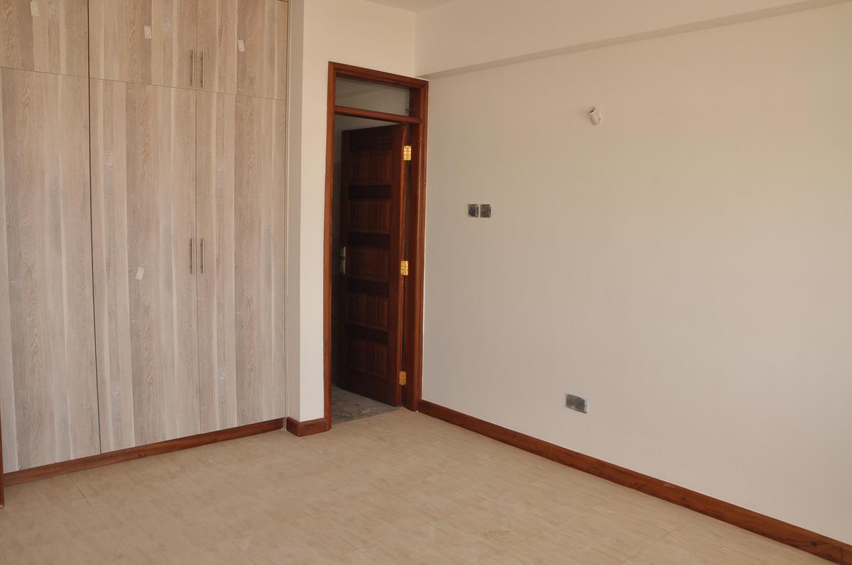 3 Bed Apartment with En Suite at Kiambu Road - 8