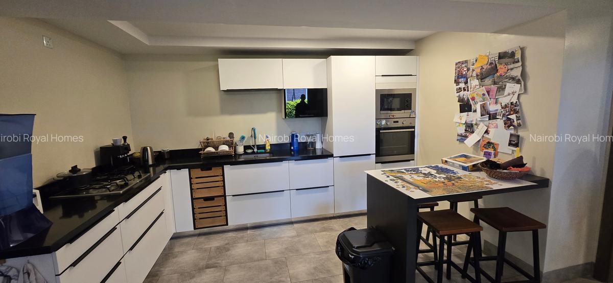 1 Bed House with En Suite at Grovelia Grove - 3