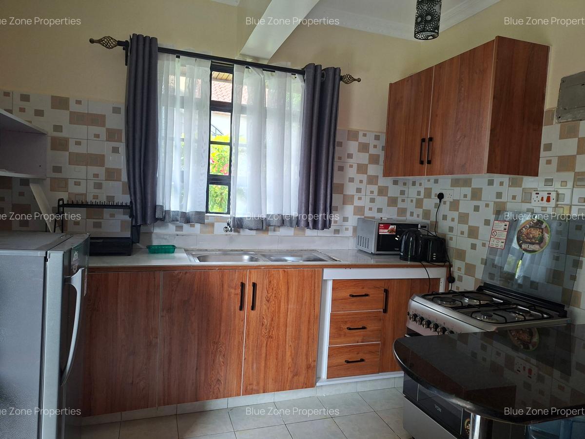 1 Bed Apartment with En Suite at Off Panafric Insurance Avenue - 11