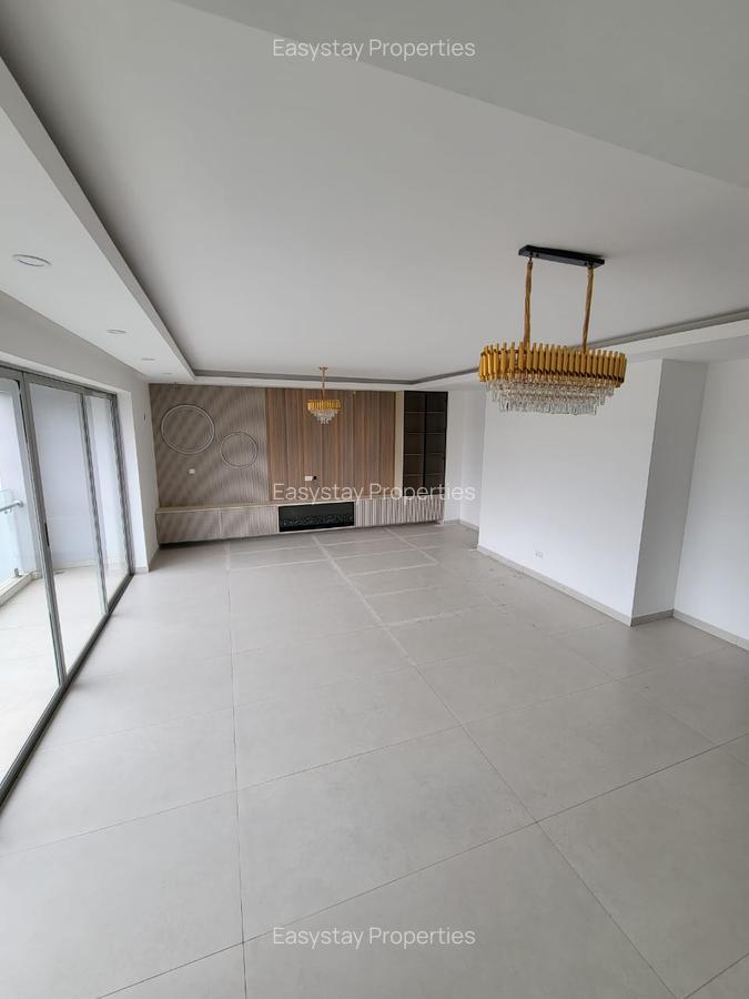 4 Bed Apartment with En Suite in Westlands Area - 2