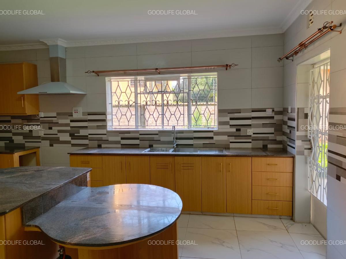 5 Bed House with En Suite at Loresho - 8