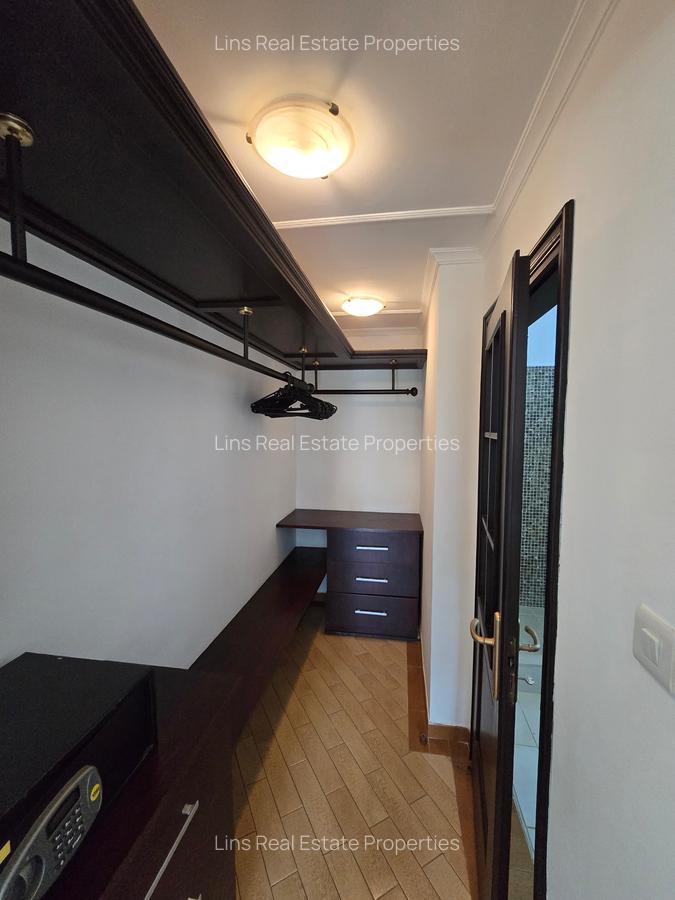 4 Bed Townhouse with En Suite in Westlands Area - 11