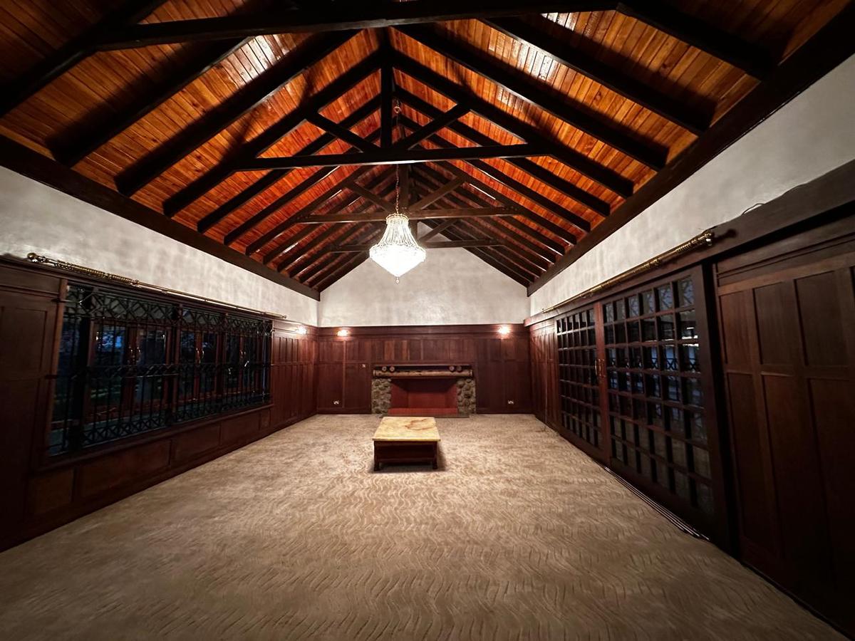 6 Bed Townhouse with En Suite in Karen - 3