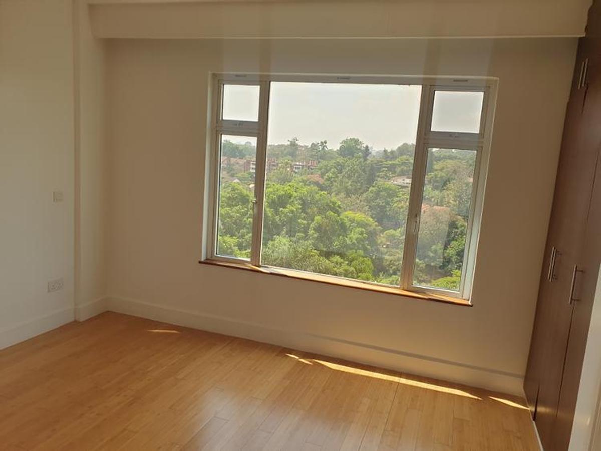 2 Bed Apartment with En Suite in Westlands Area - 4