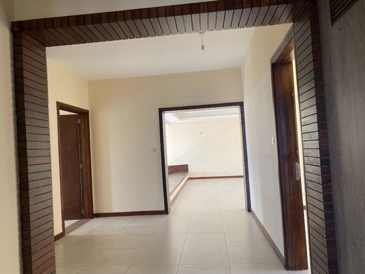 5 Bed Apartment with En Suite at Lavington - 13