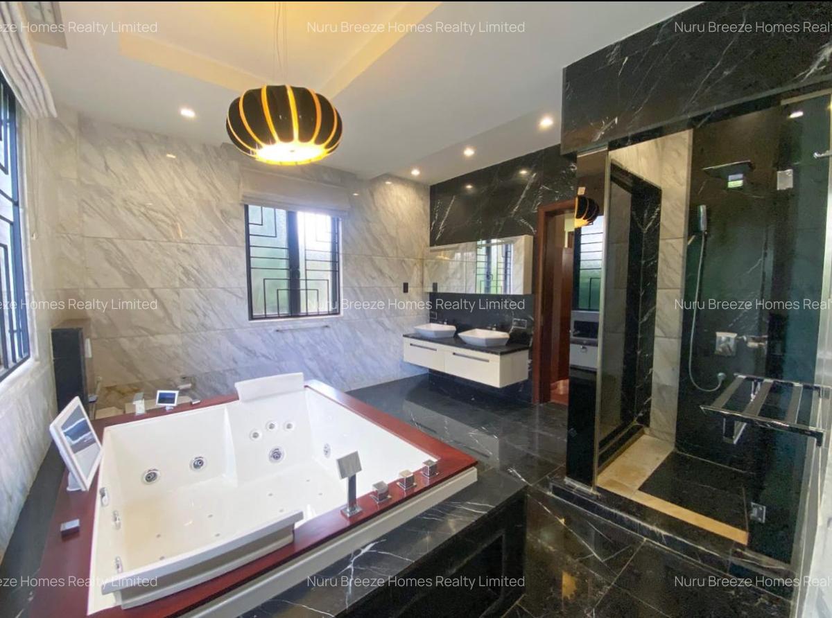 5 Bed House with En Suite in Runda - 15