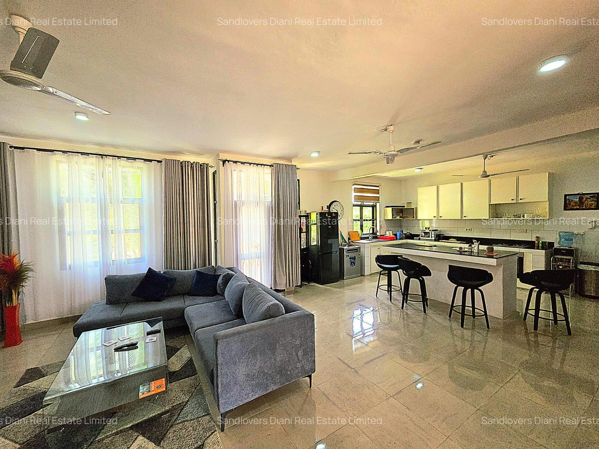 3 Bed Villa with En Suite in Diani - 14