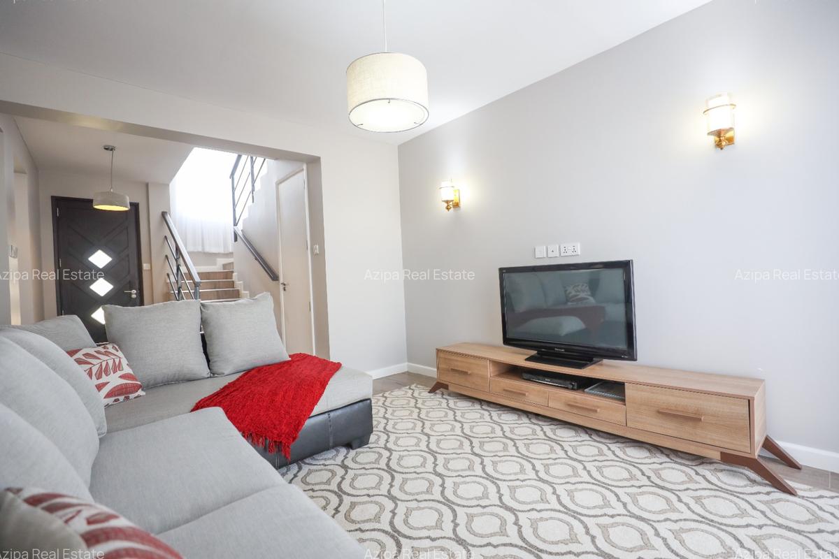 4 Bed House with En Suite at Namanga Road - 11