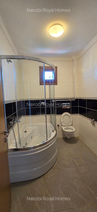 3 Bed Apartment with En Suite at Tebere Crescent - 16