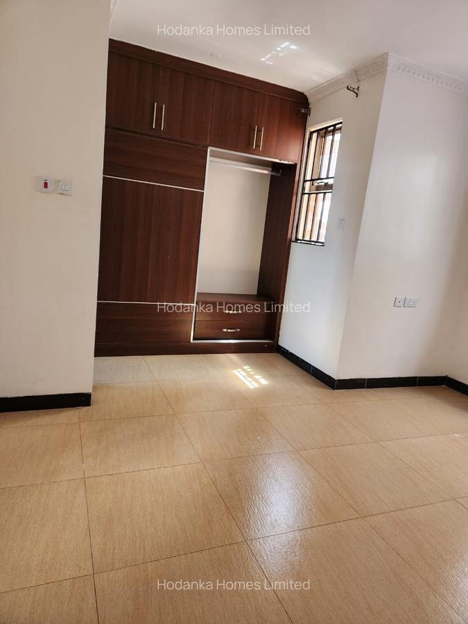 5 Bed Townhouse with En Suite in Lavington - 8