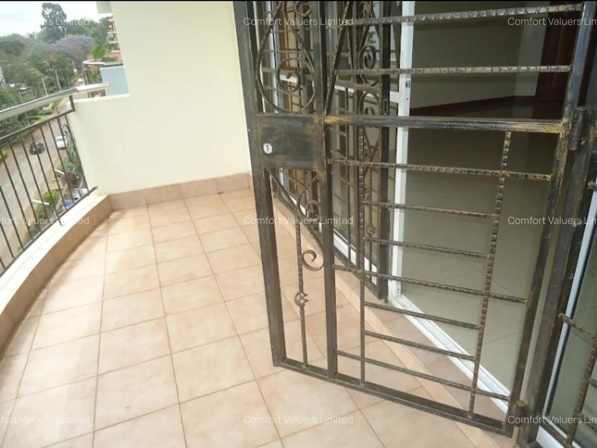 3 Bed Apartment with En Suite at Westlands - 16