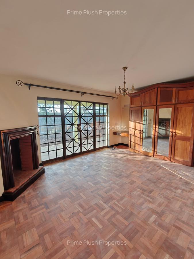 4 Bed House with En Suite in Karen - 12