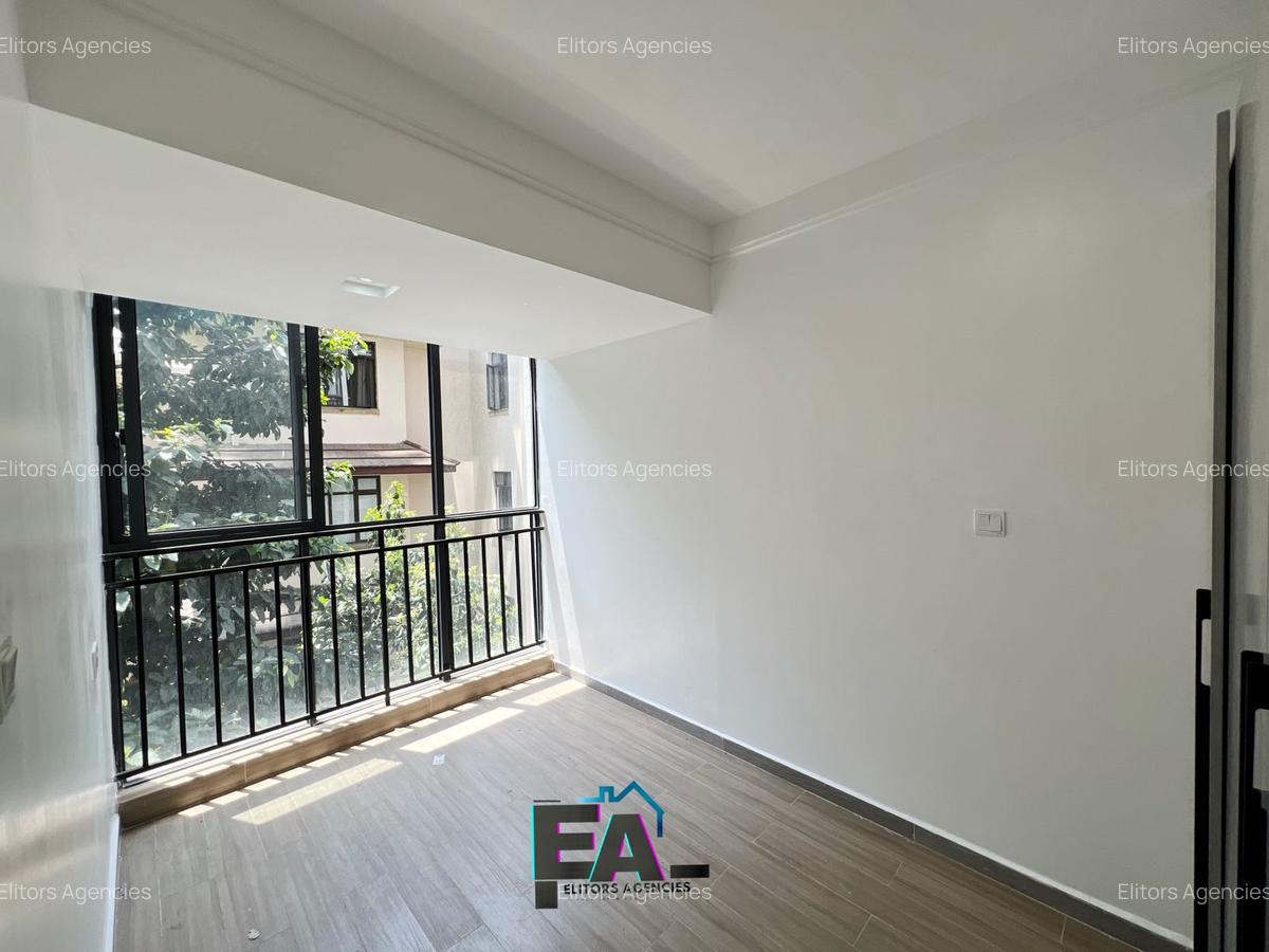 1 Bed Apartment with En Suite at Riverside Drive - 8