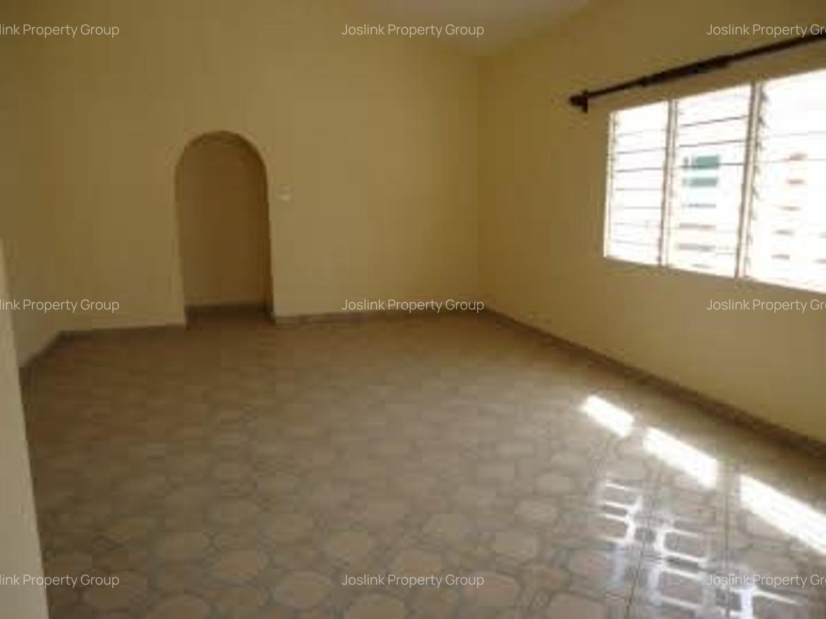 3 Bed Townhouse with Garden at Mt Kenya - 5