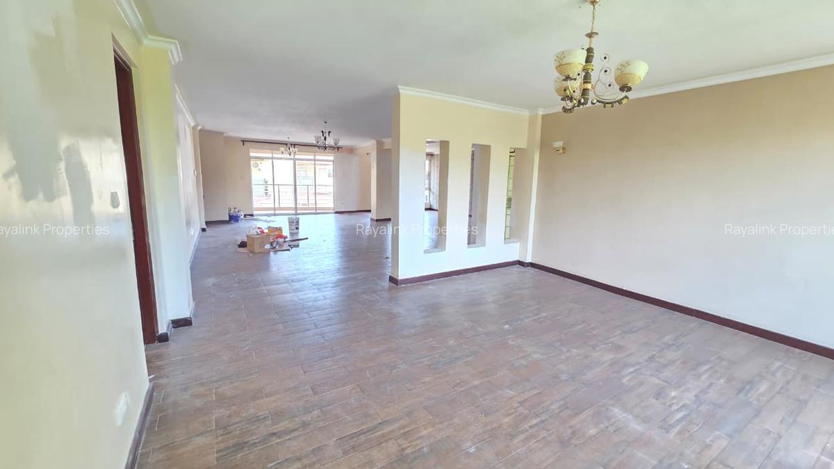 4 Bed Apartment with En Suite at General Mathenge - 17