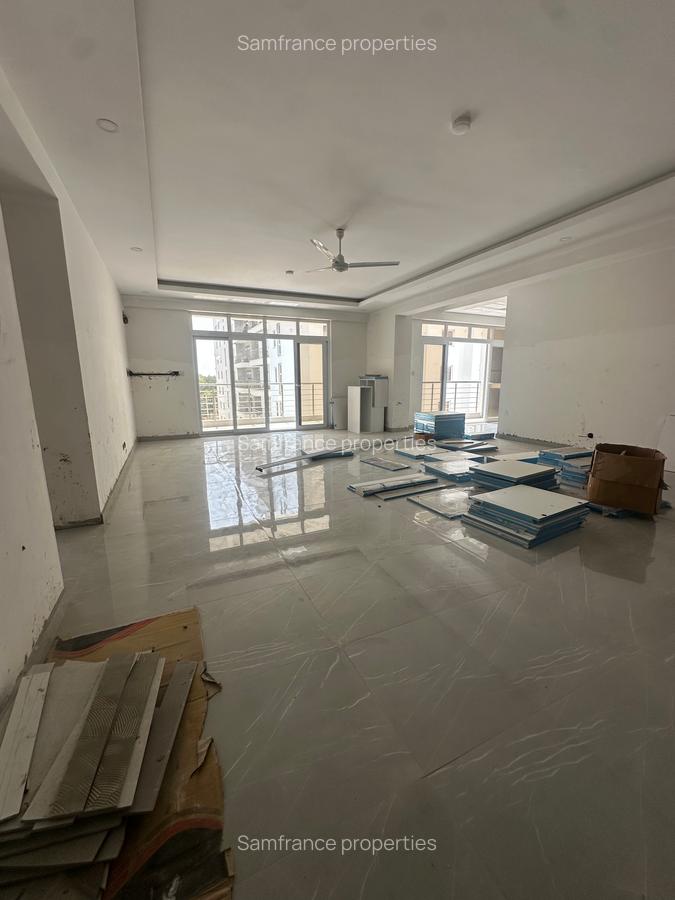 3 Bed Apartment with En Suite at Baobab Road - 11