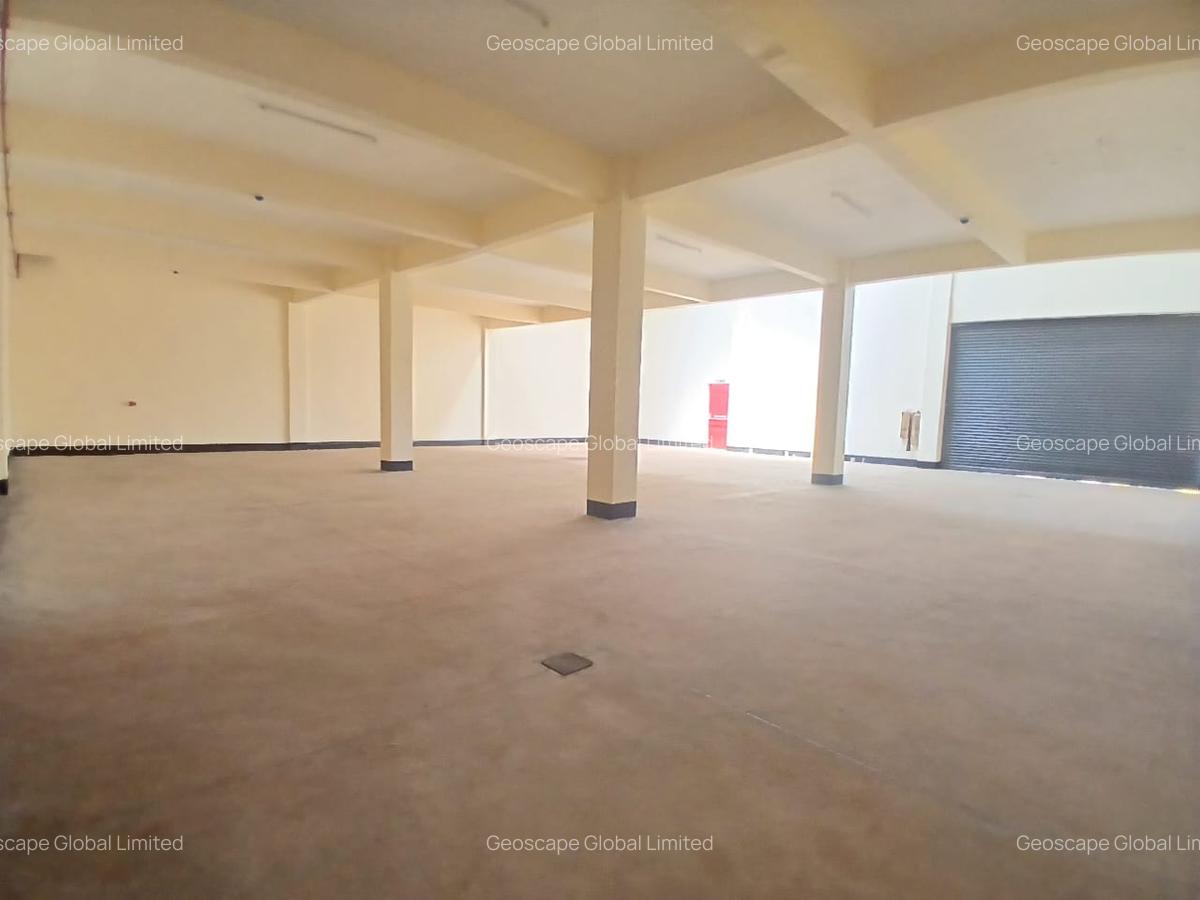 10,000 ft² Warehouse with Parking in Ruiru - 6