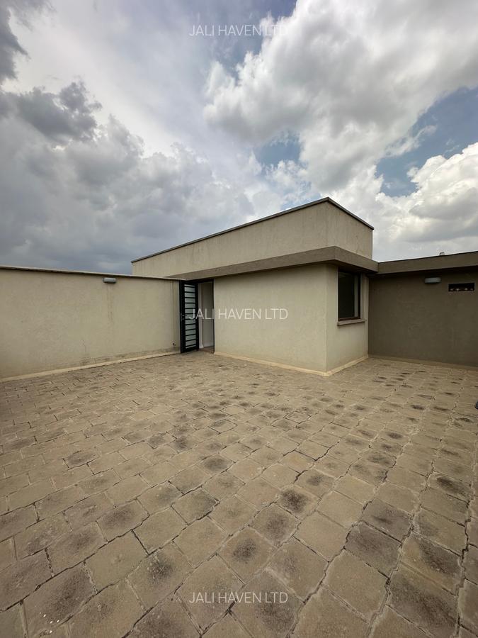 4 Bed Villa with En Suite in Langata - 16
