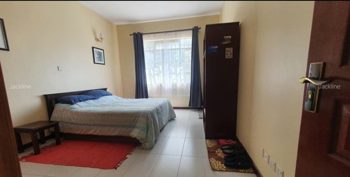 2 Bed Apartment with En Suite at Valley Arcade - 7