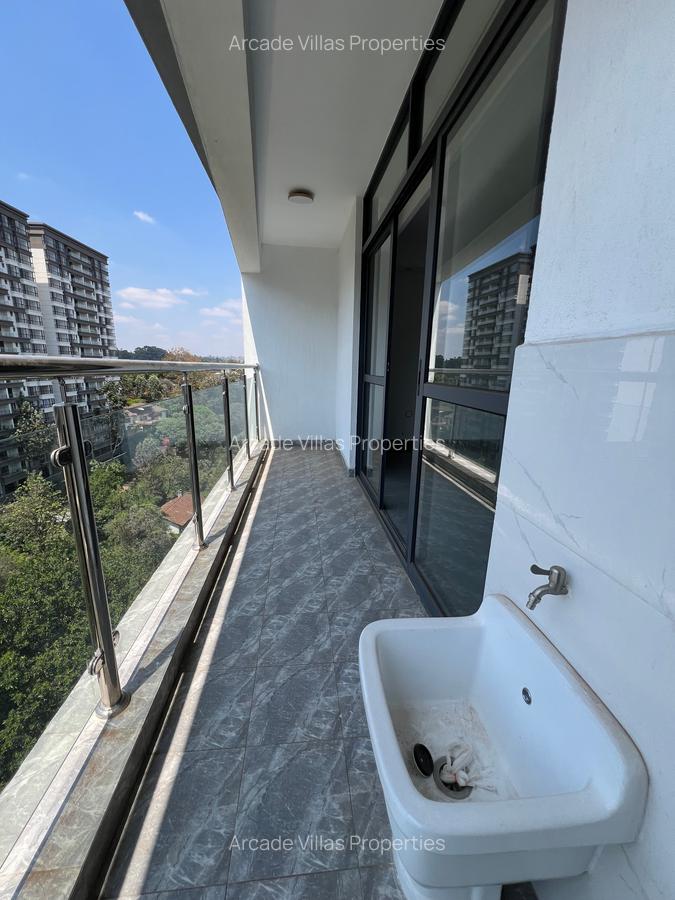 2 Bed Apartment with En Suite in Riverside - 11