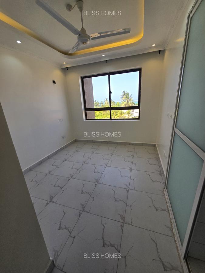 4 Bed Apartment with En Suite at Nyali Road - 10