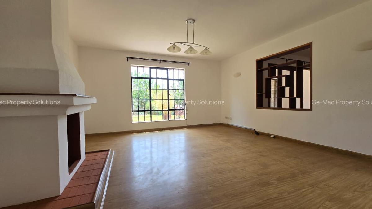 4 Bed House with En Suite in Runda - 17