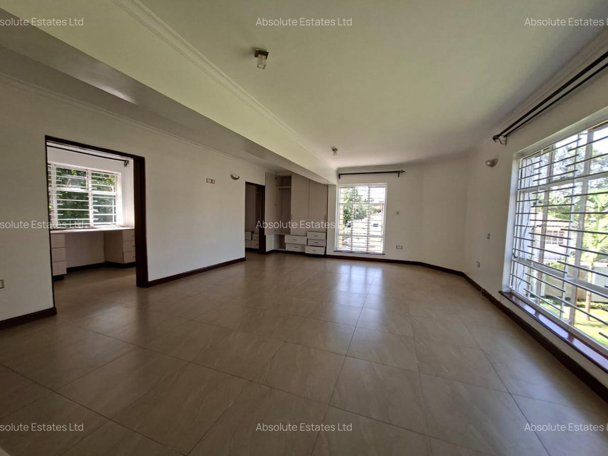 4 Bed Villa with Garden in Runda - 7