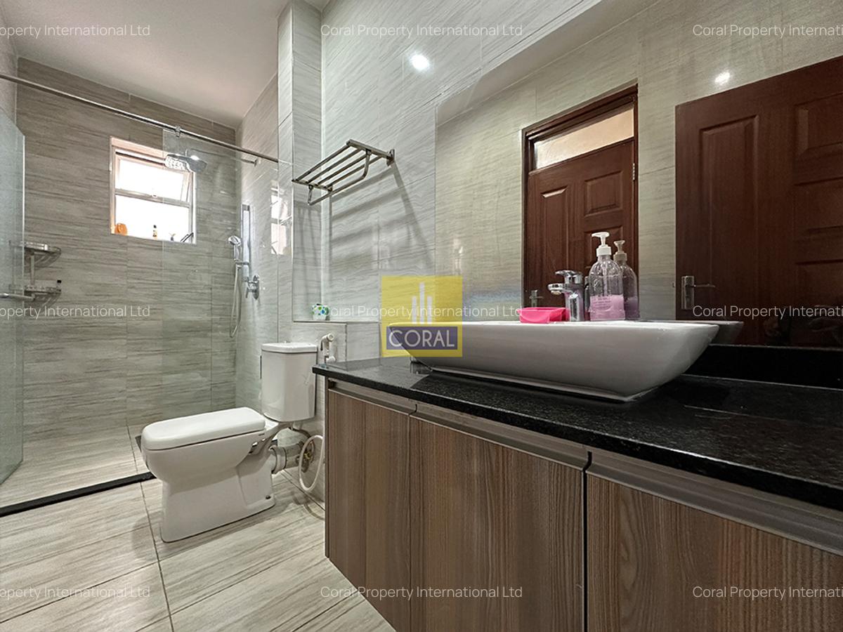 3 Bed Apartment in Parklands - 7