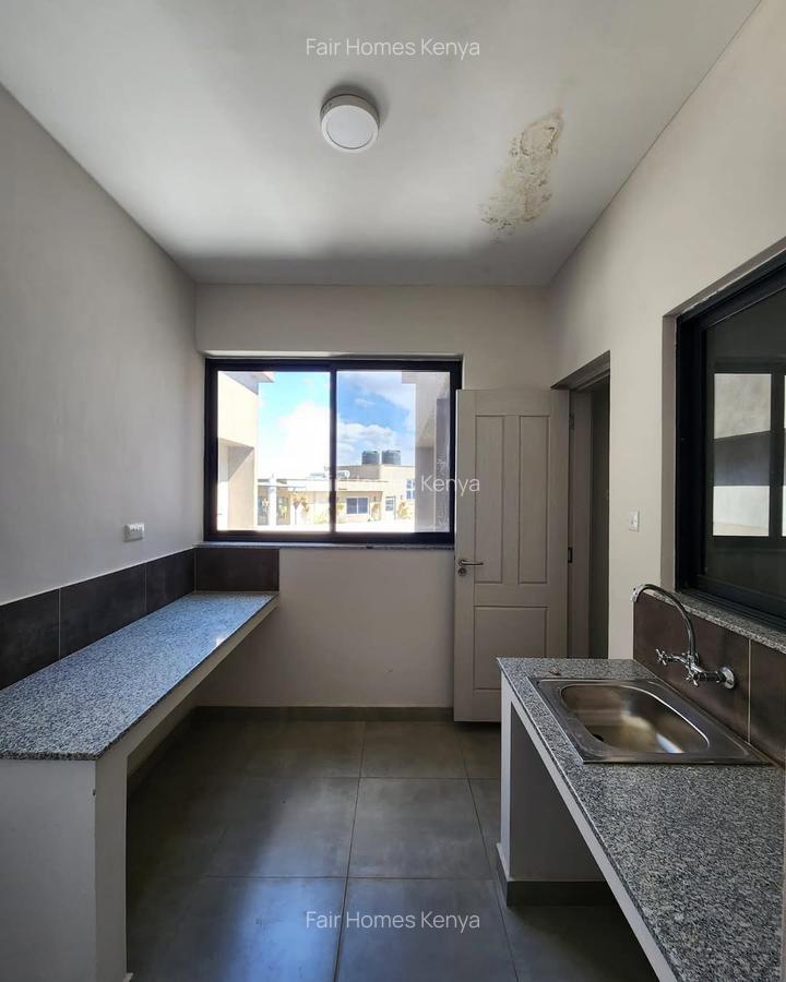 2 Bed Apartment with En Suite at Gatundu Road - 3