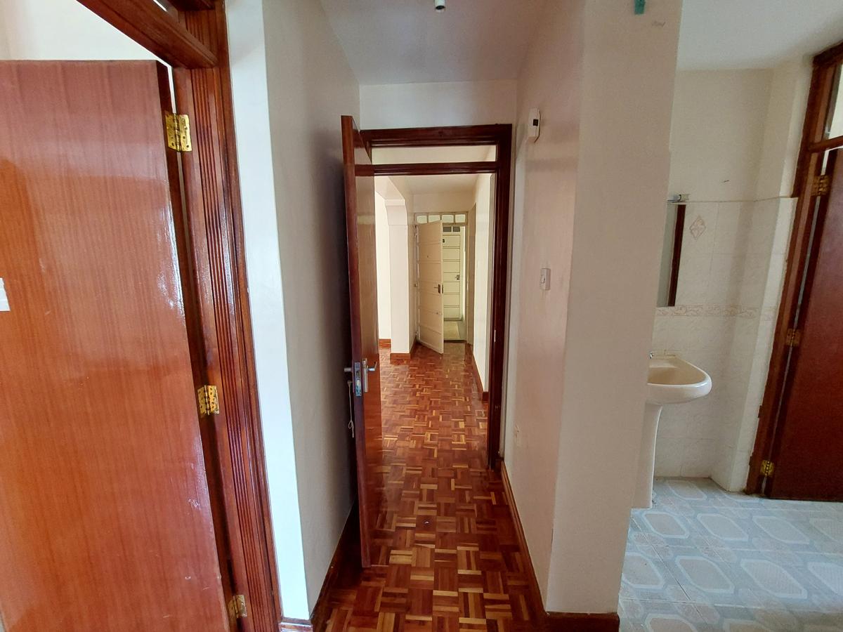 1 Bed Apartment with En Suite at Mandera Close - 13