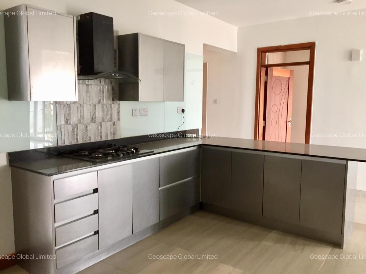 4 Bed Apartment with En Suite in General Mathenge - 19