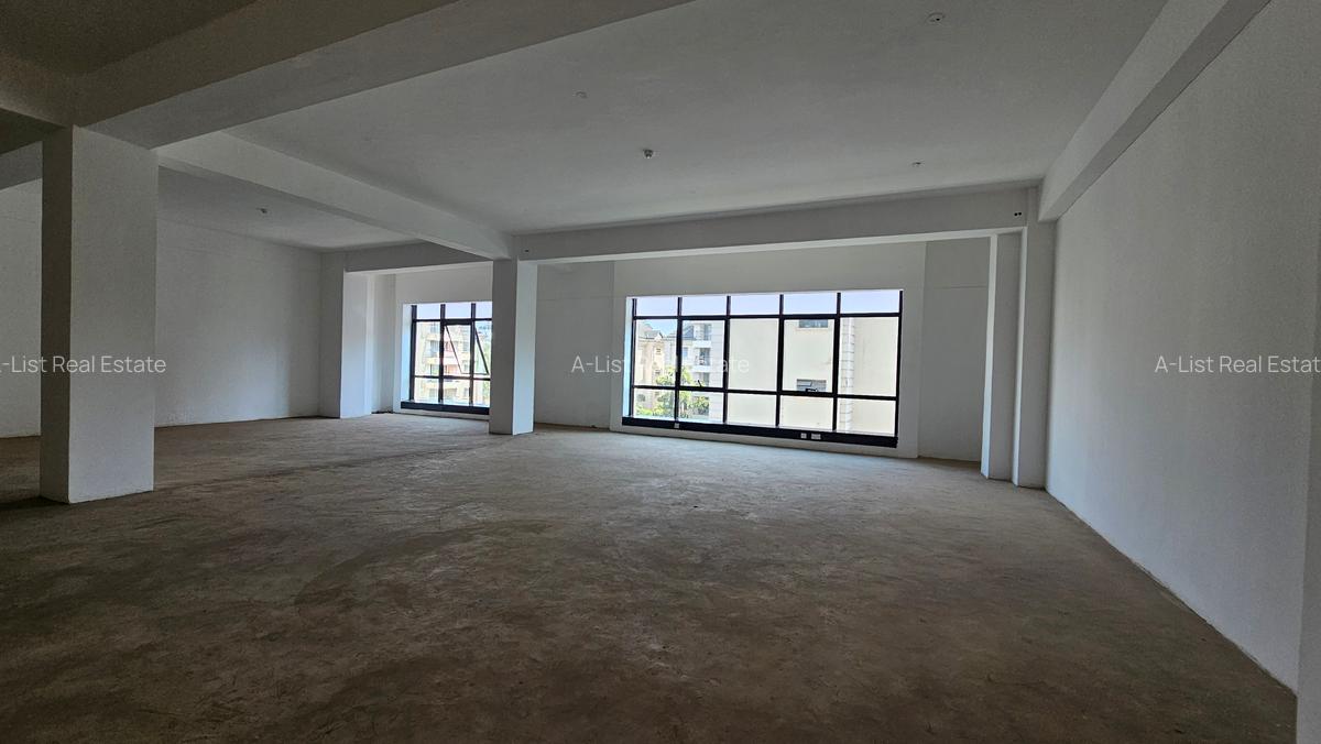 2,000 ft² Commercial Property with Service Charge Included at Chaka Road - 12